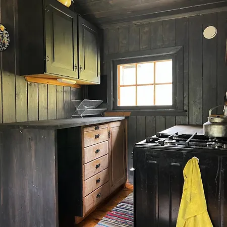 A Charming Off-grid Close To Nature In 別荘 *