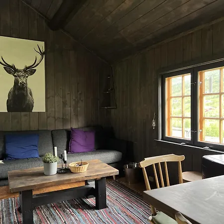 A Charming Off-grid Close To Nature In Tatil Evi